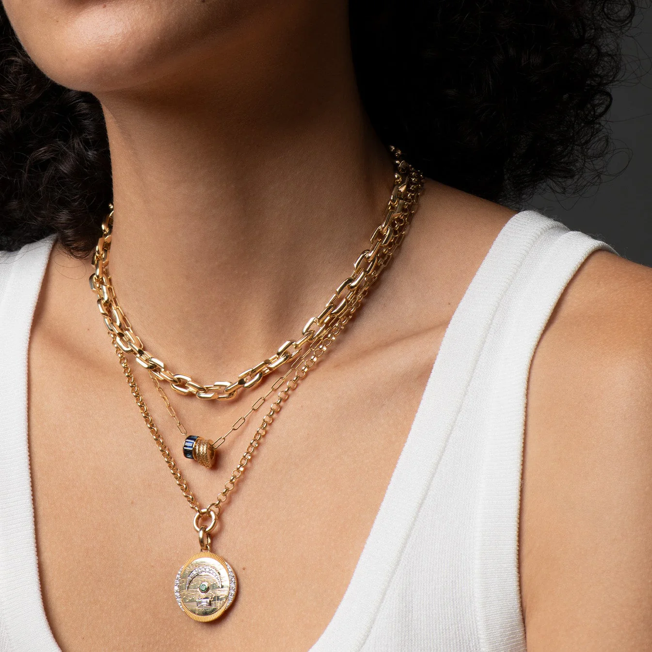 True Love | Baguette Heart Beat | Blue Sapphire, Yellow Gold - Image 3