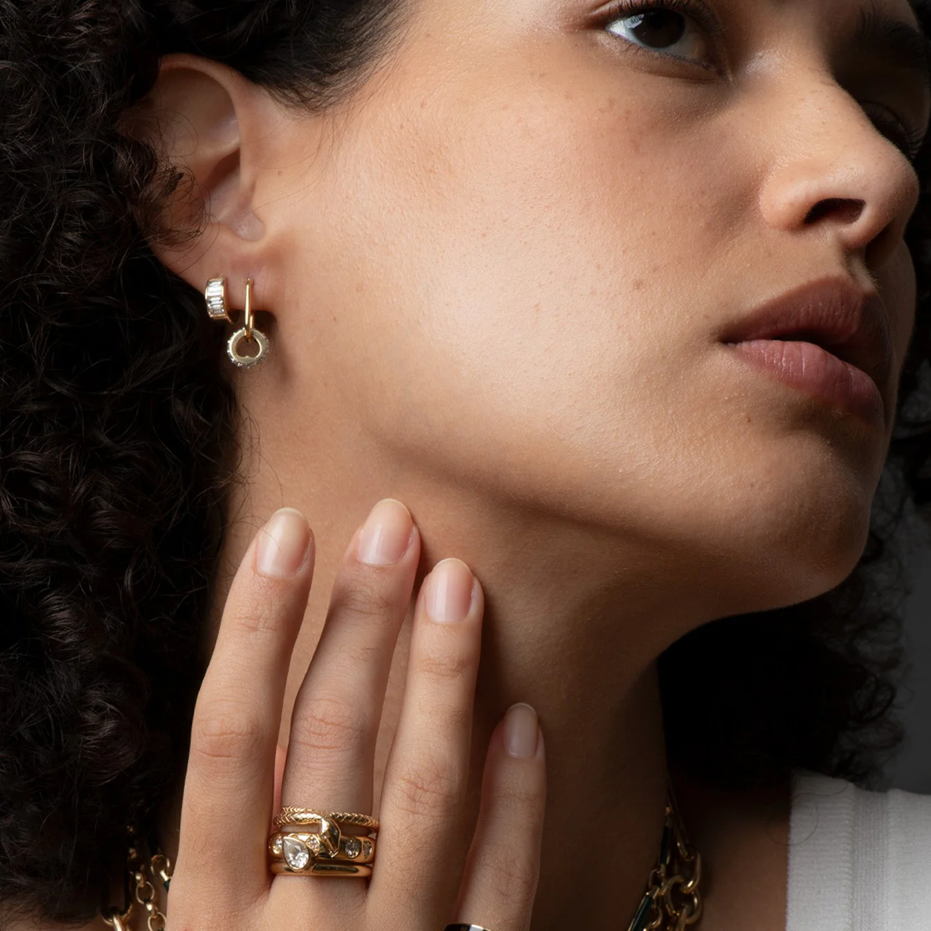 True Love | Baguette Huggie Earring | Diamond, Yellow Gold - Image 3