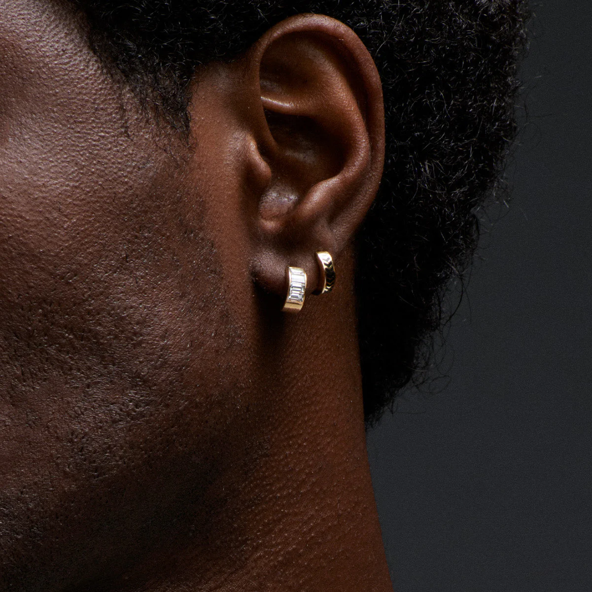 True Love | Baguette Huggie Earring | Diamond, Yellow Gold - Image 4