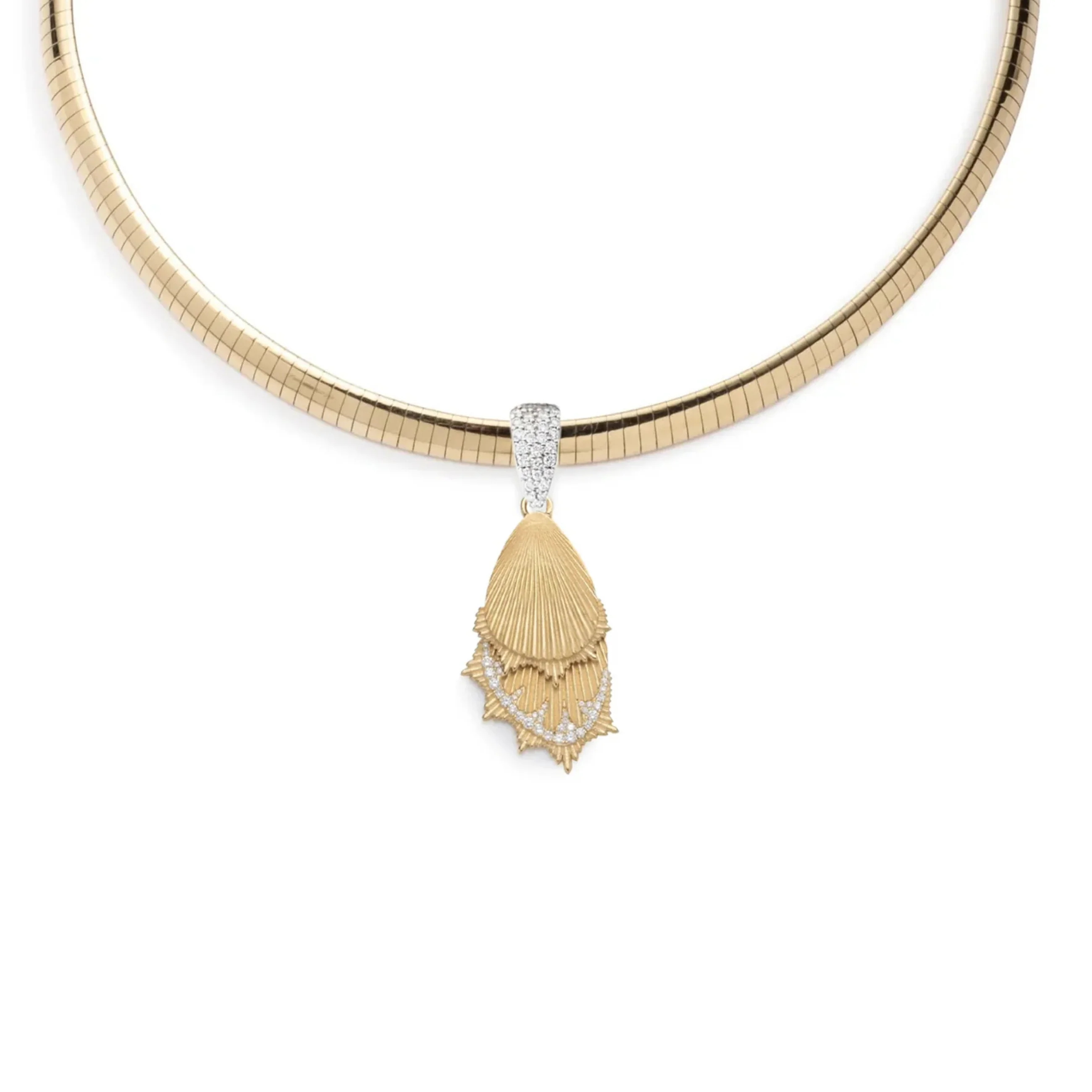 Reverie | Butterfly Wings Medium Sleek Collar Necklace | Diamonds, Yellow Gold