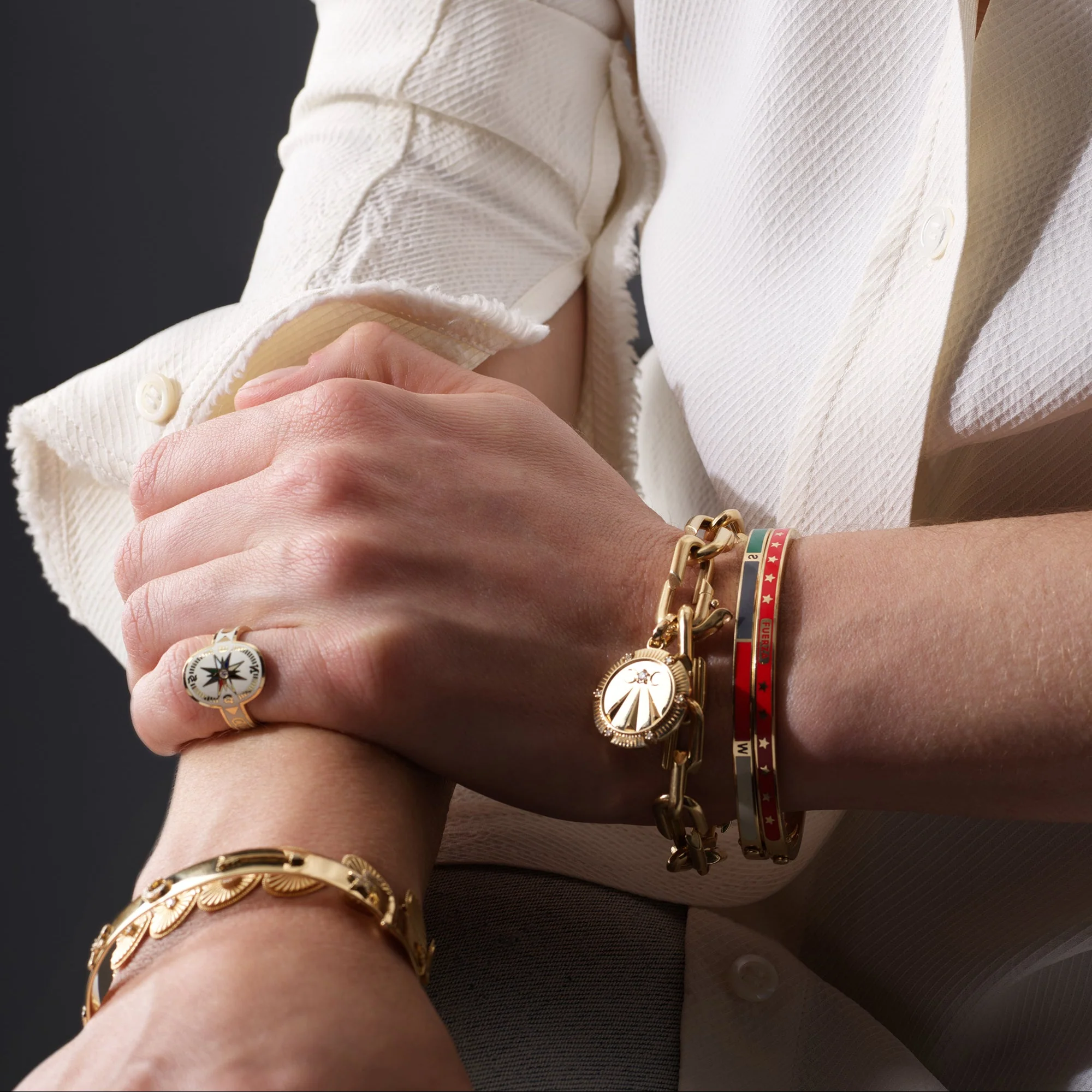 Internal Compass | Cigar Band | Cream Ceramic, Diamond, Yellow Gold - Image 2