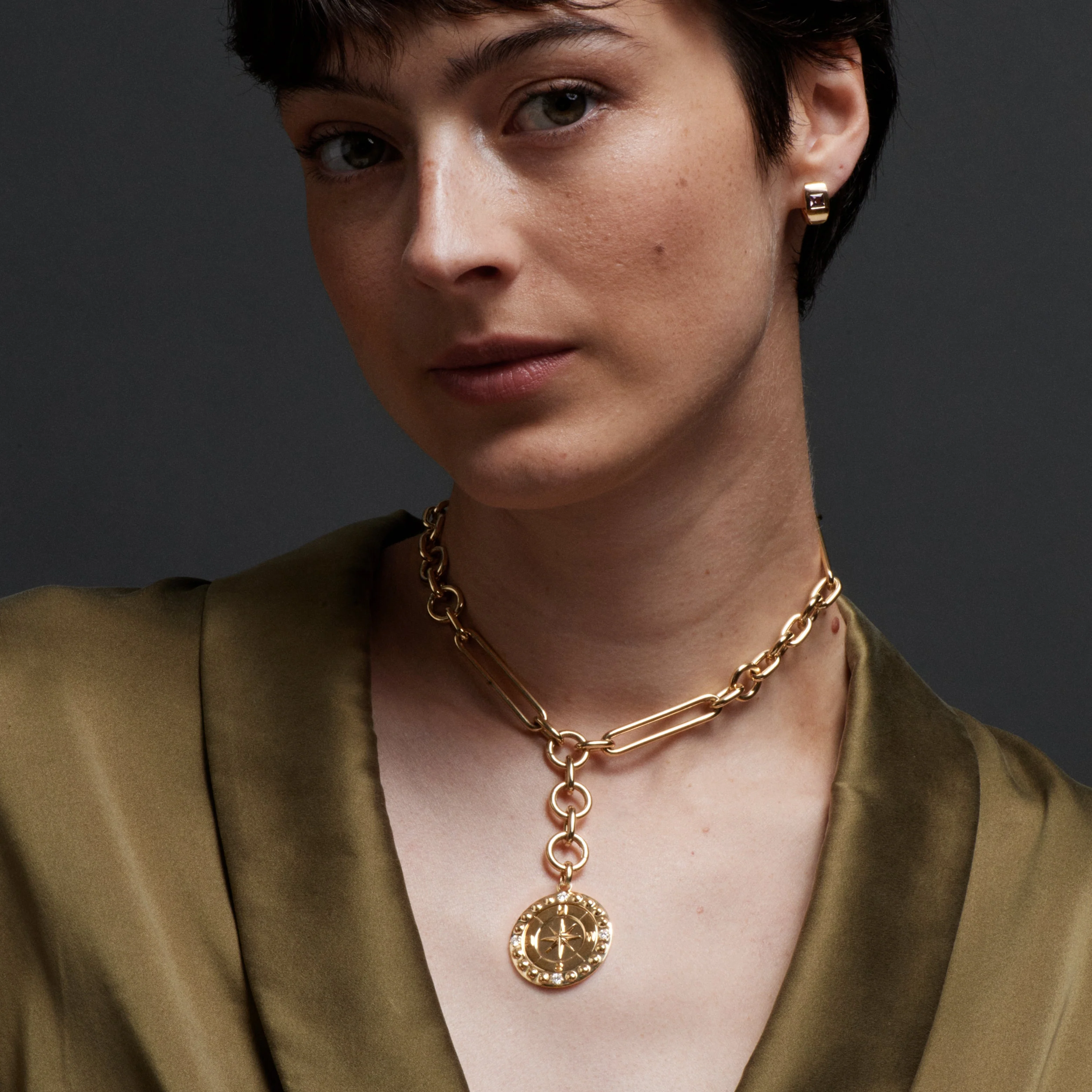Internal Compass | Large Medallion | Diamonds, Gold - Image 2