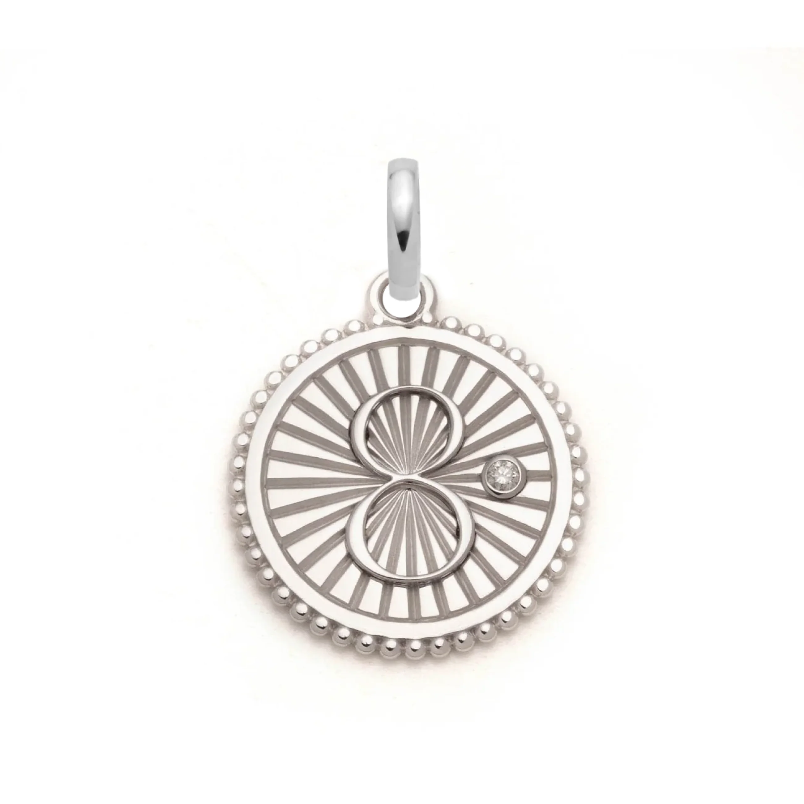 Infinite Gratitude | Karma Medium Medallion | Diamonds, Gold - Image 3