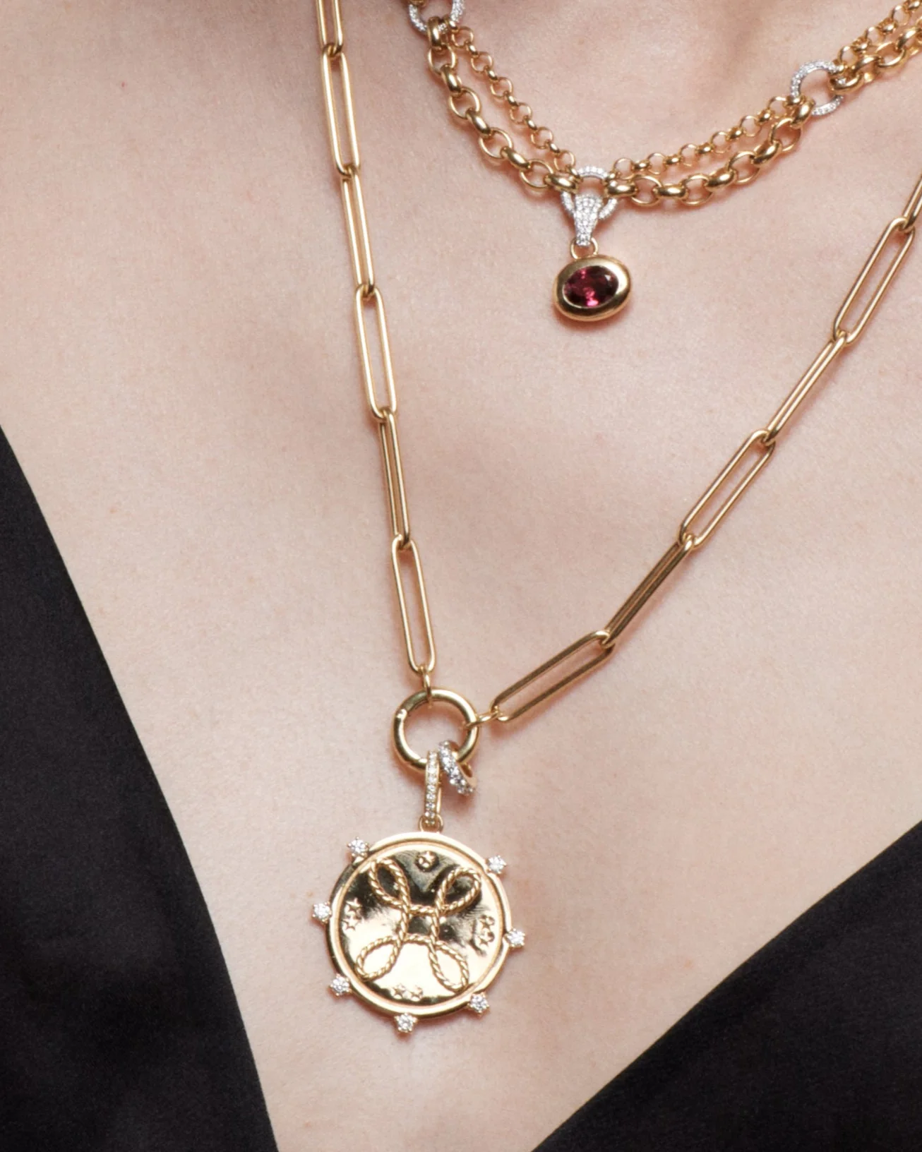 True Love | Pavé Edge Heart Beat | Diamonds, Yellow Gold - Image 6