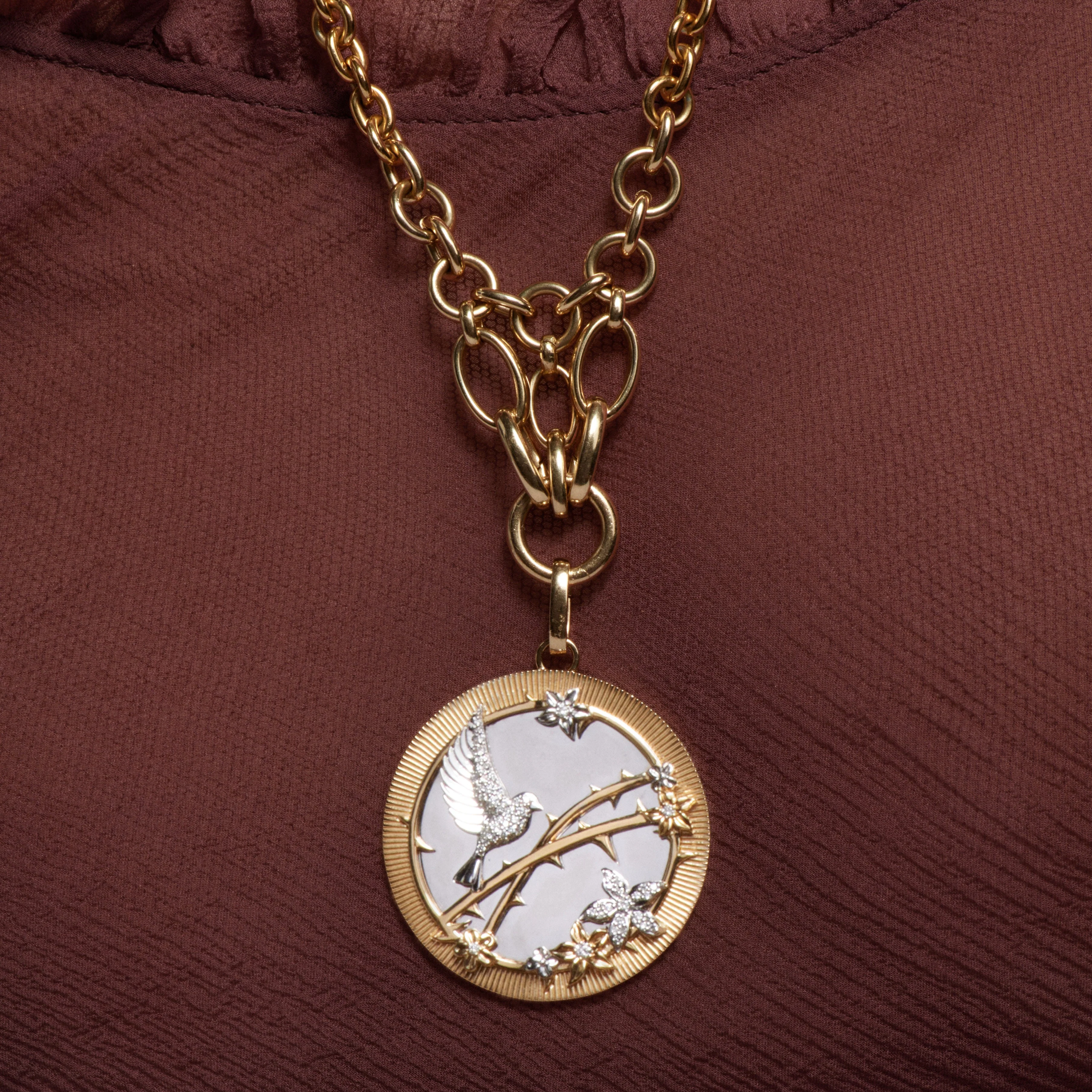 Resilience | Sparrow Exuberant Medallion | Diamonds, Mixed Gold - Image 3