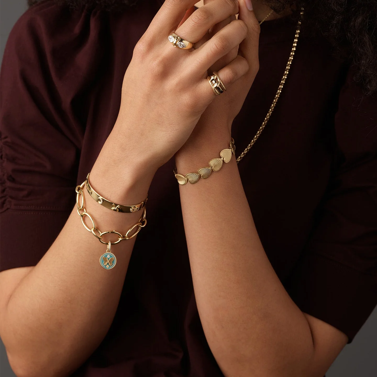 Reverie | Ceramic Butterfly Oval Link Bracelet | Aqua Ceramic, Diamond, Yellow Gold - Image 2