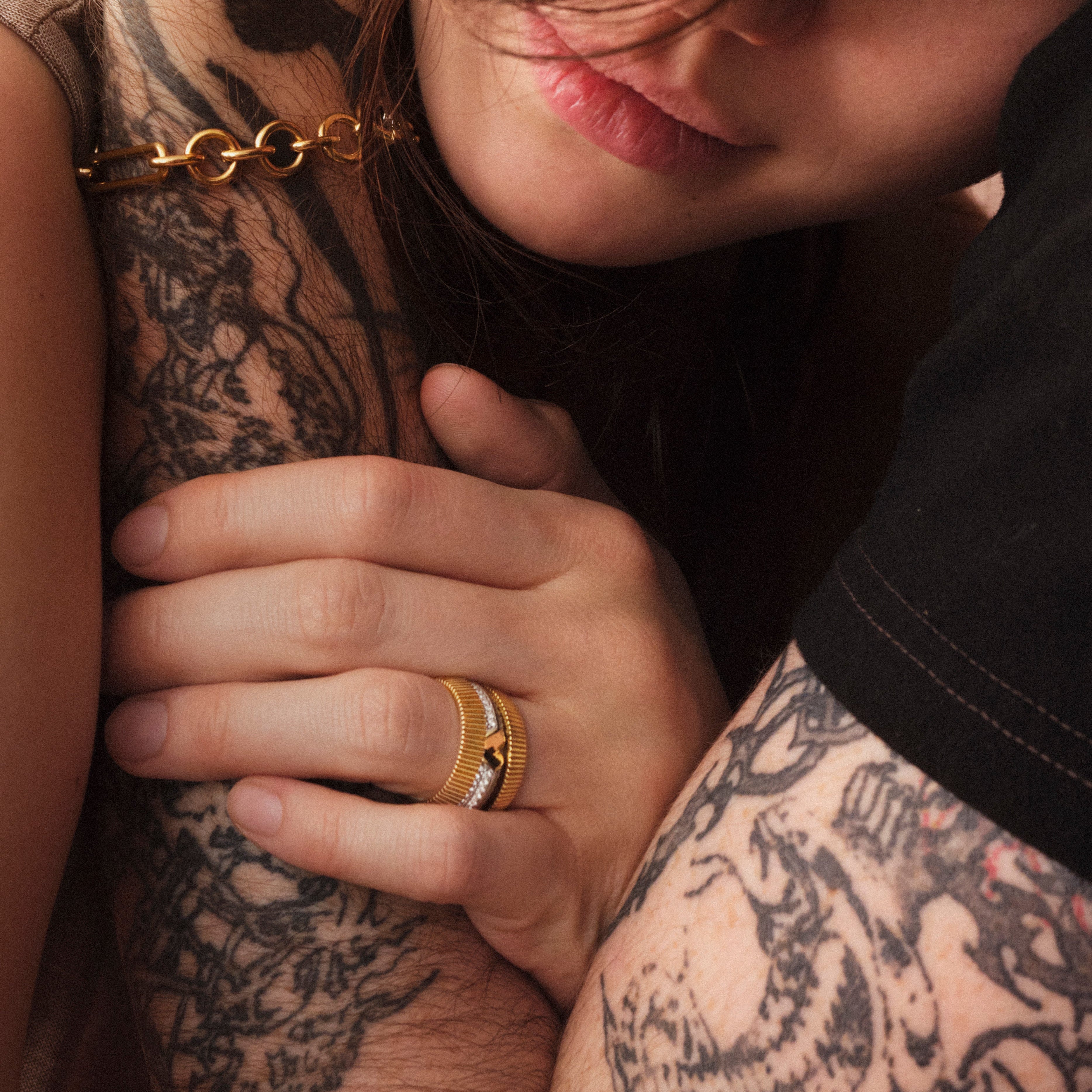 Strong Hearts | Pavé Love Link Band | Diamonds, Mixed Gold - Image 3