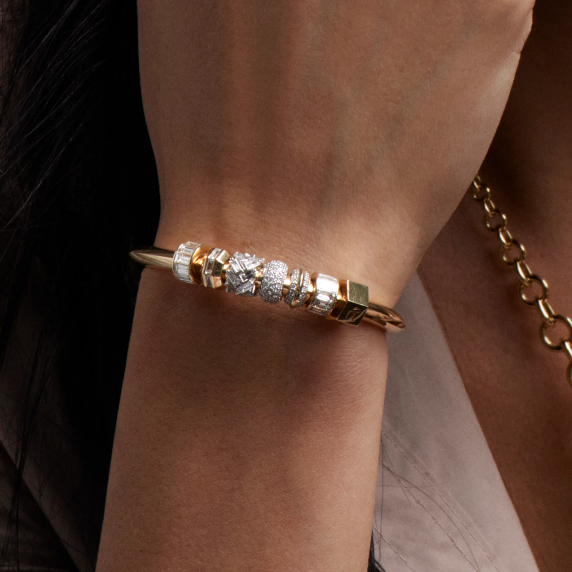 True Love | Pavé Orbit Heart Beat | Diamonds, White Gold - Image 2
