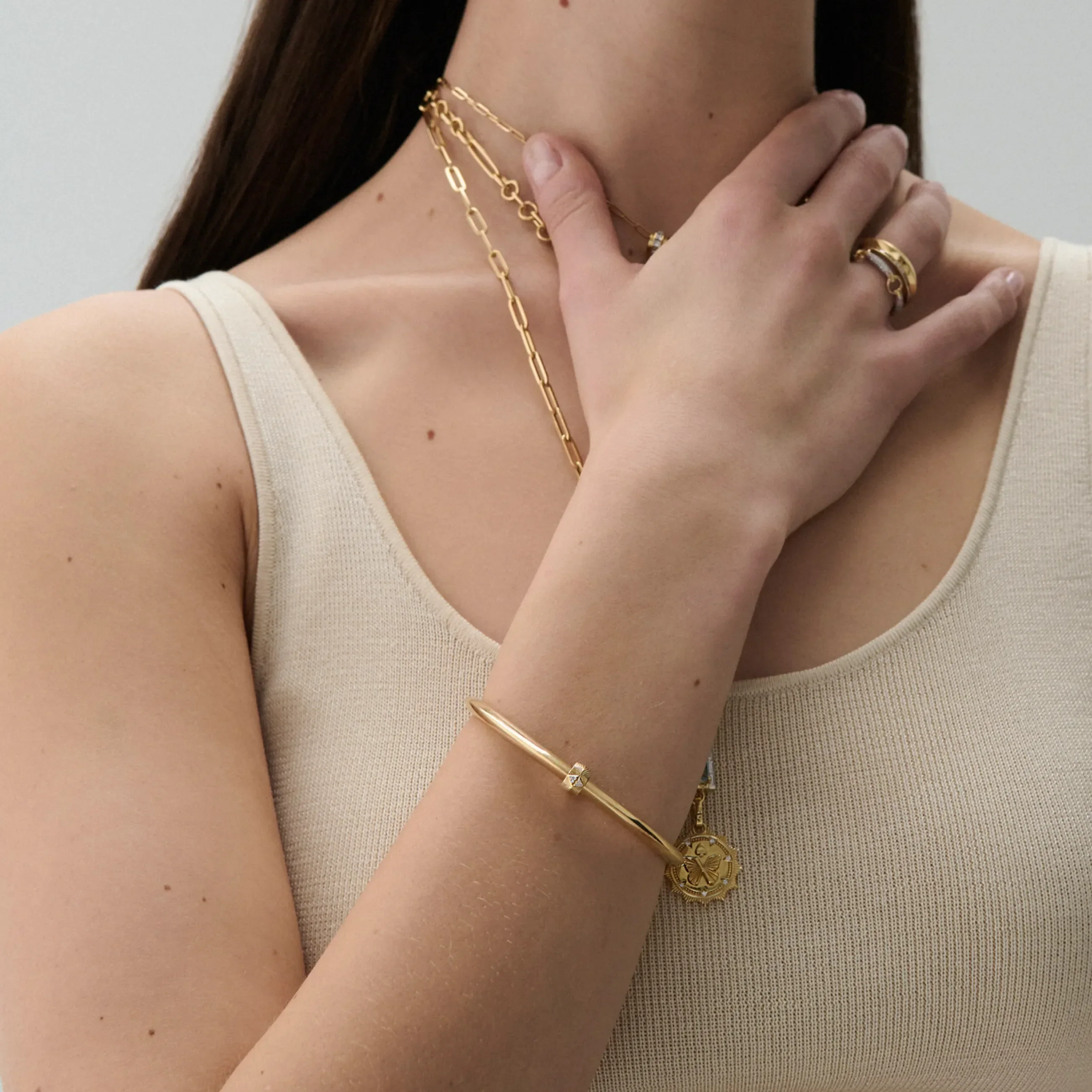 Protection | Double Triangle Strong Heart Bangle | Diamonds, Yellow Gold - Image 2